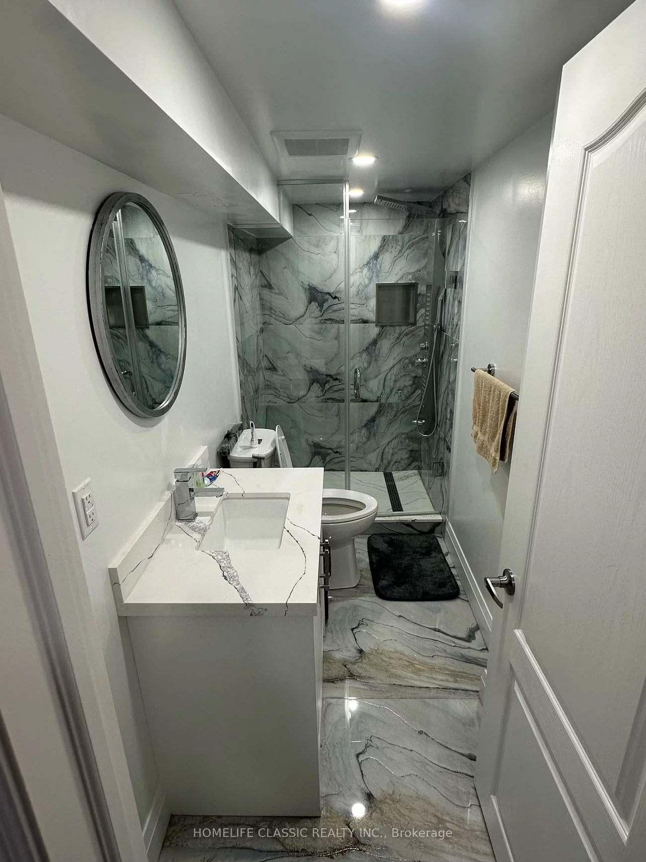 658, Grand Trunk, Patterson, Vaughan