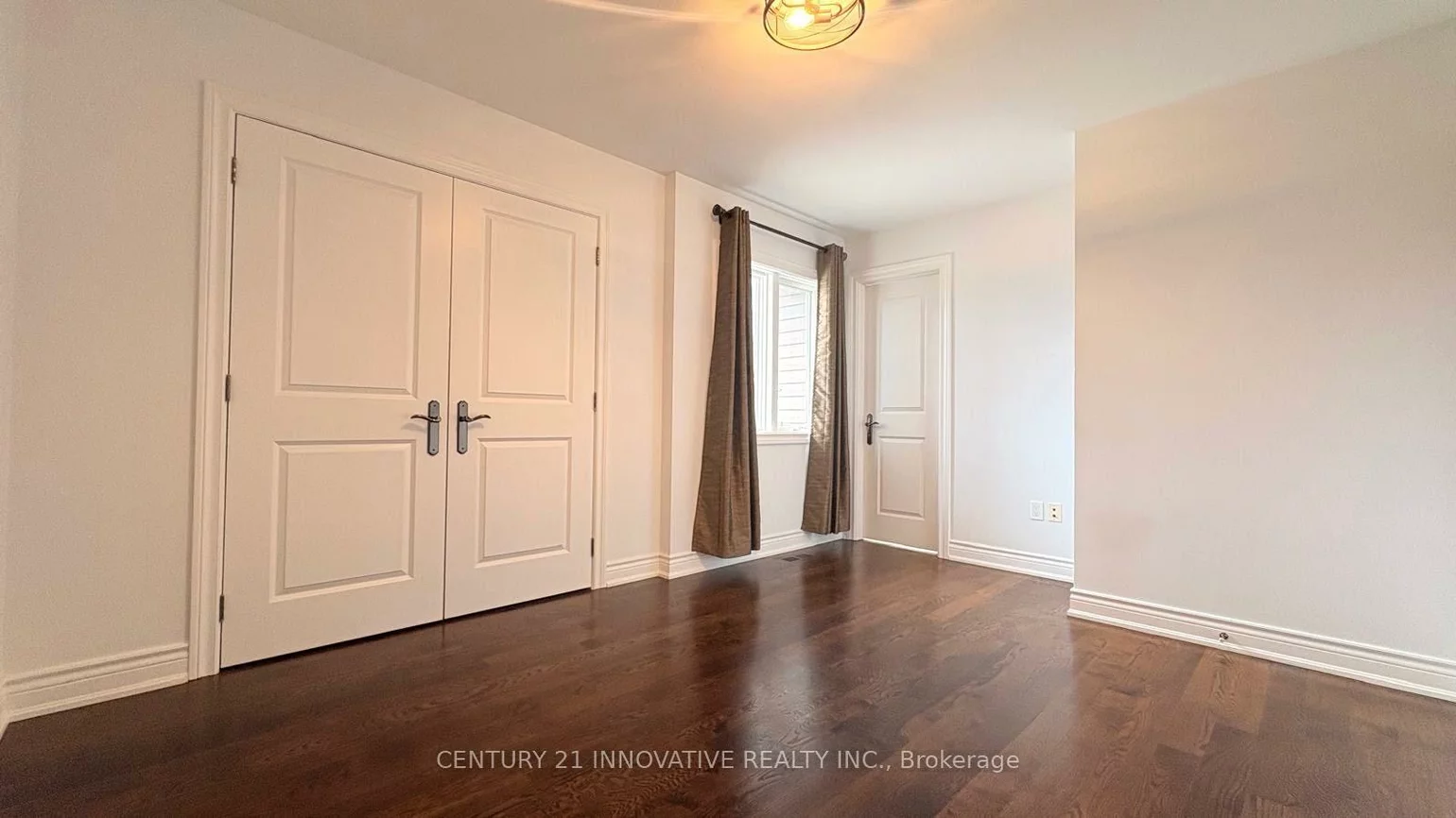 111, Royal Palm, Crestwood-Springfarm-Yorkhill, Vaughan