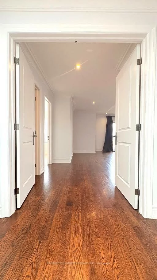 111, Royal Palm, Crestwood-Springfarm-Yorkhill, Vaughan