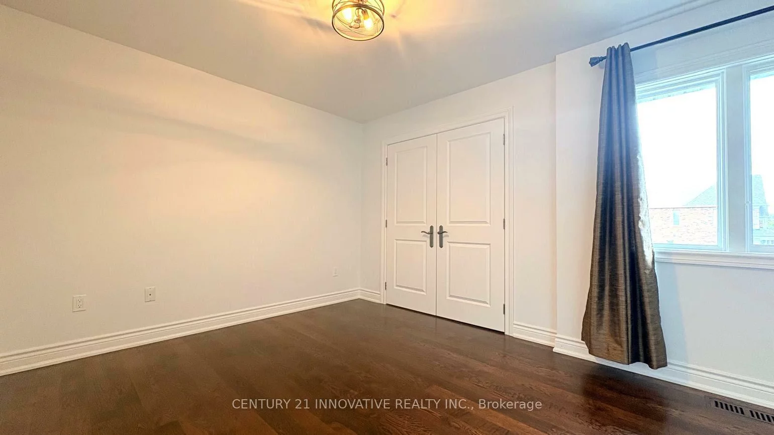 111, Royal Palm, Crestwood-Springfarm-Yorkhill, Vaughan