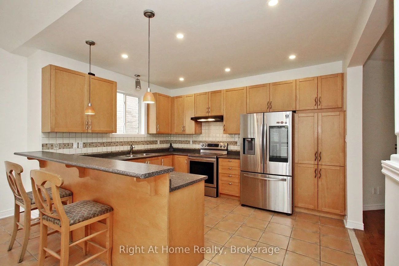 181, Fairlane, Vellore Village, Vaughan