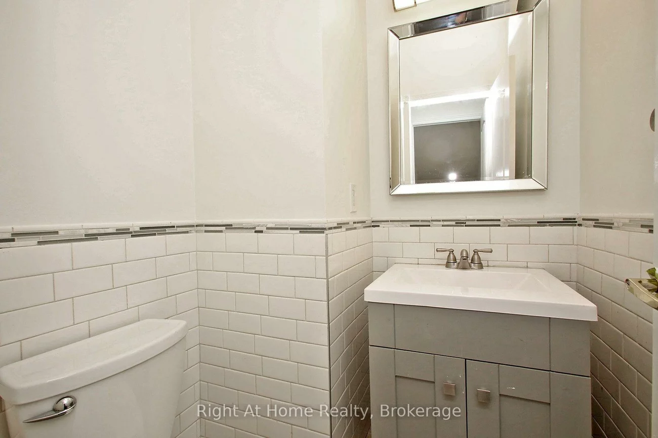 181, Fairlane, Vellore Village, Vaughan
