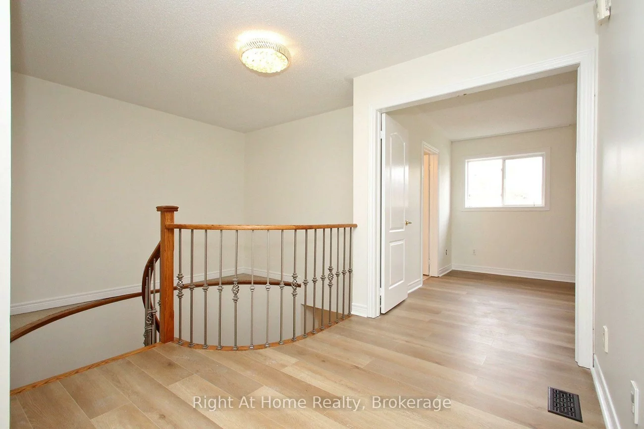 181, Fairlane, Vellore Village, Vaughan