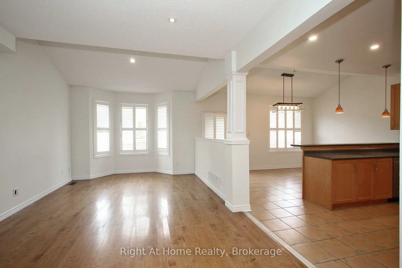 181, Fairlane, Vellore Village, Vaughan