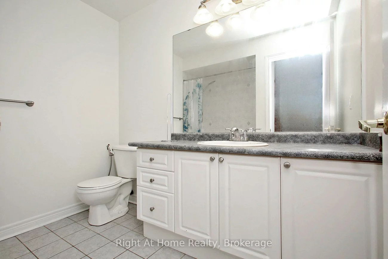 181, Fairlane, Vellore Village, Vaughan