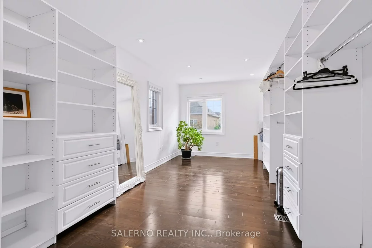 45, Woodgate Pines, Kleinburg, Vaughan
