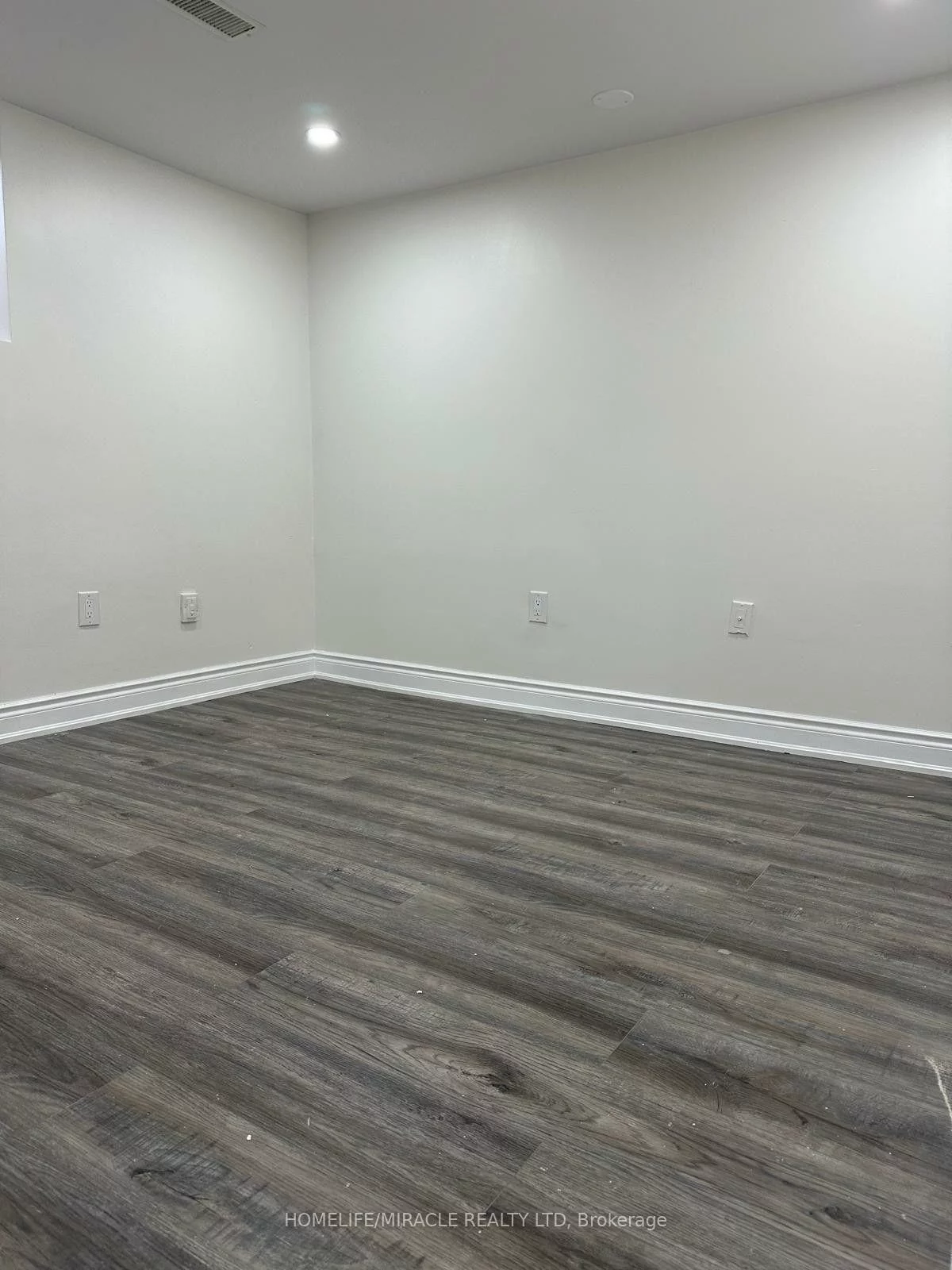 20, Arran, West Woodbridge, Vaughan