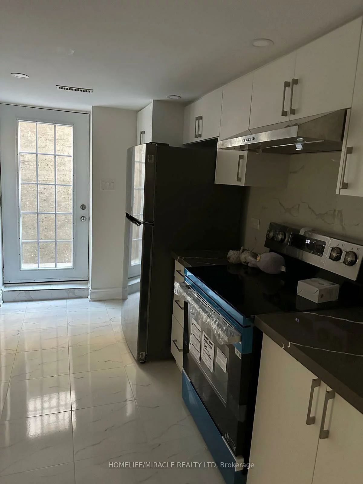 20, Arran, West Woodbridge, Vaughan