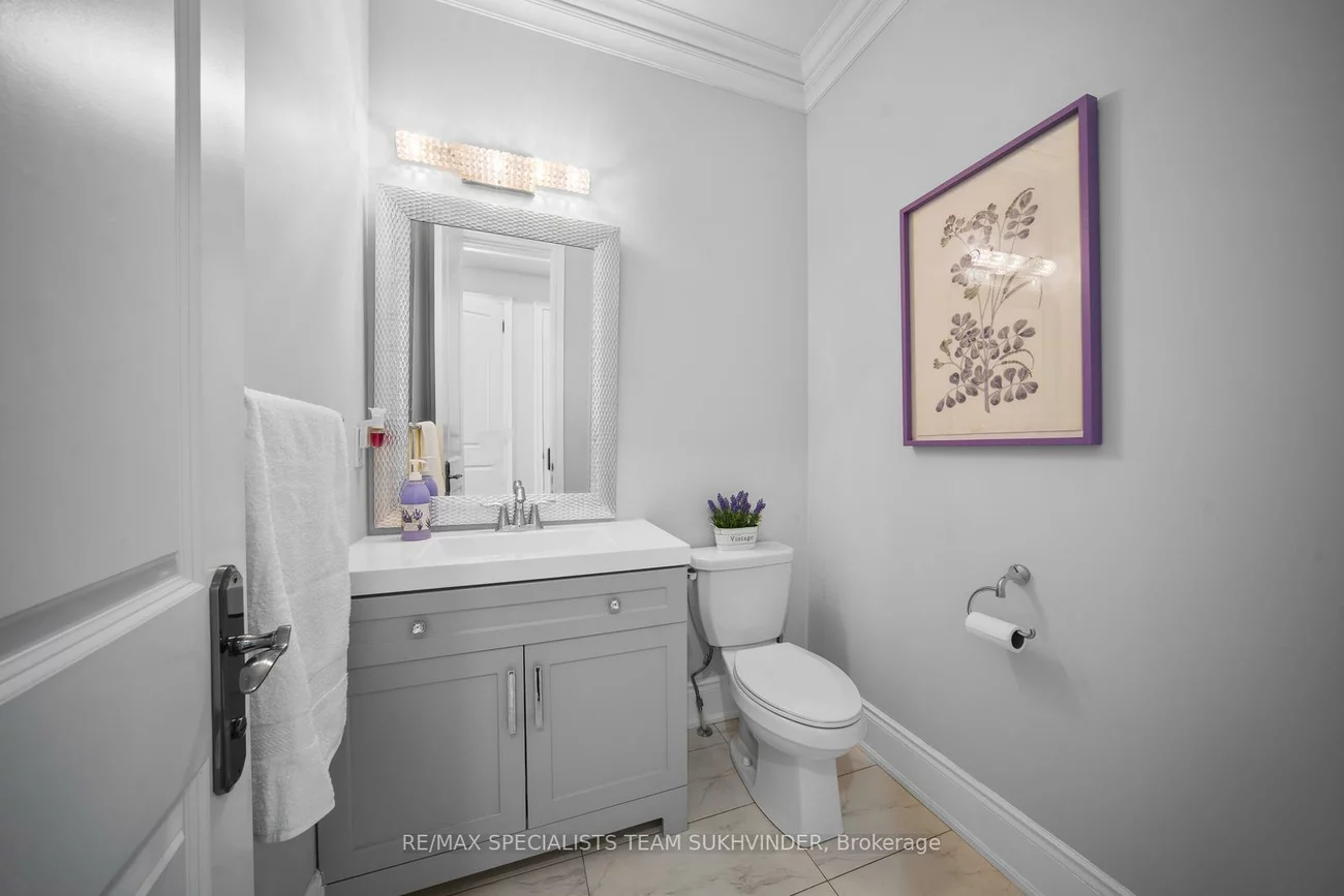 378, Woodgate Pines, Kleinburg, Vaughan