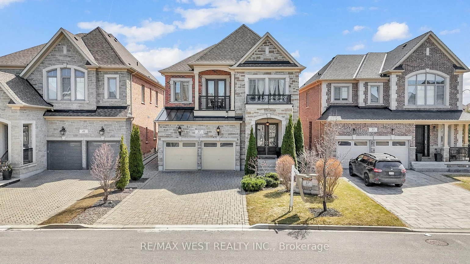 37, Venkata, Kleinburg, Vaughan