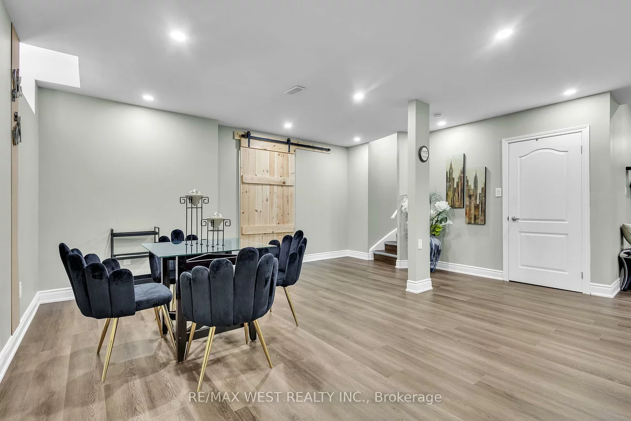 37, Venkata, Kleinburg, Vaughan