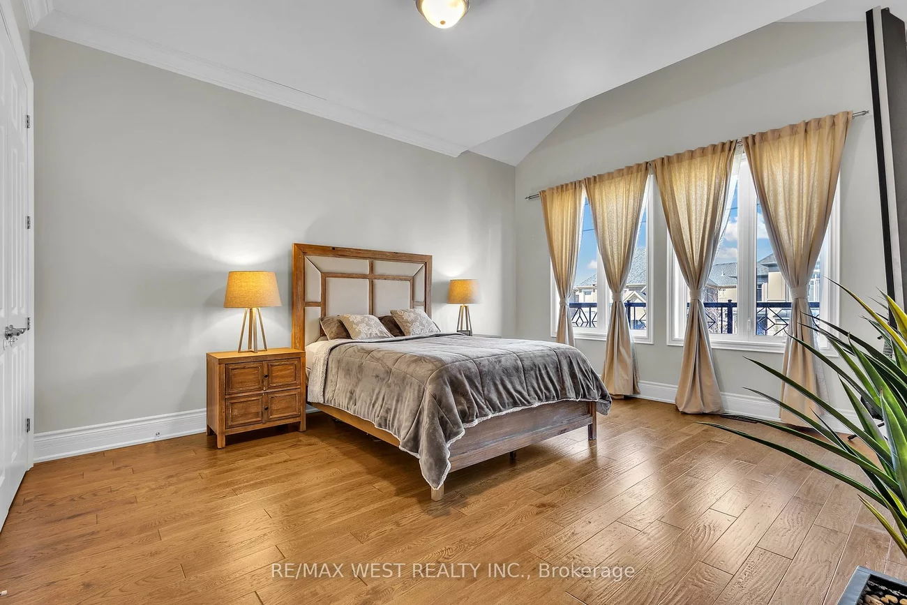 37, Venkata, Kleinburg, Vaughan