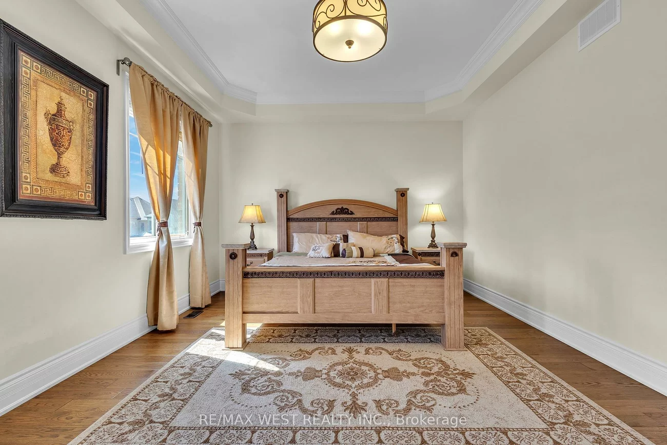 37, Venkata, Kleinburg, Vaughan