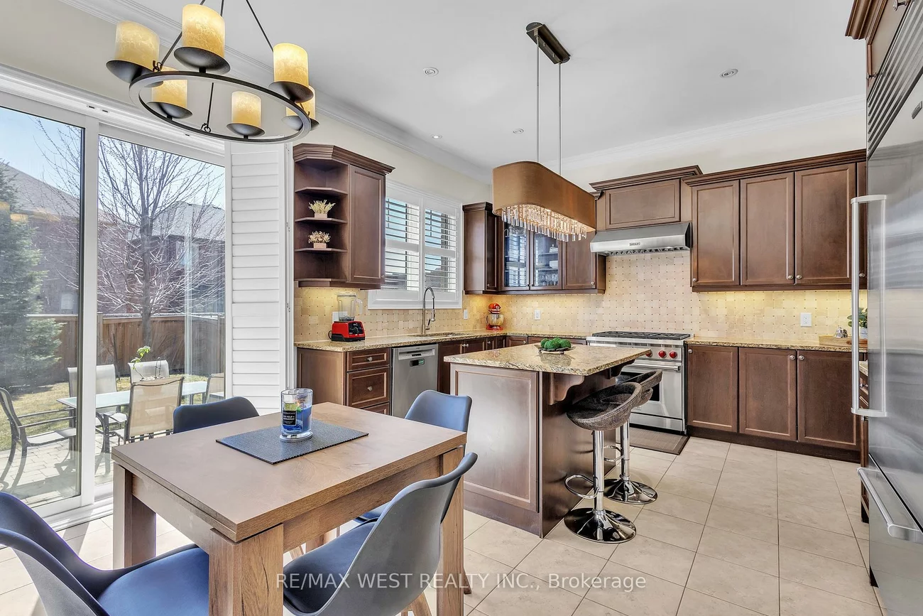 37, Venkata, Kleinburg, Vaughan