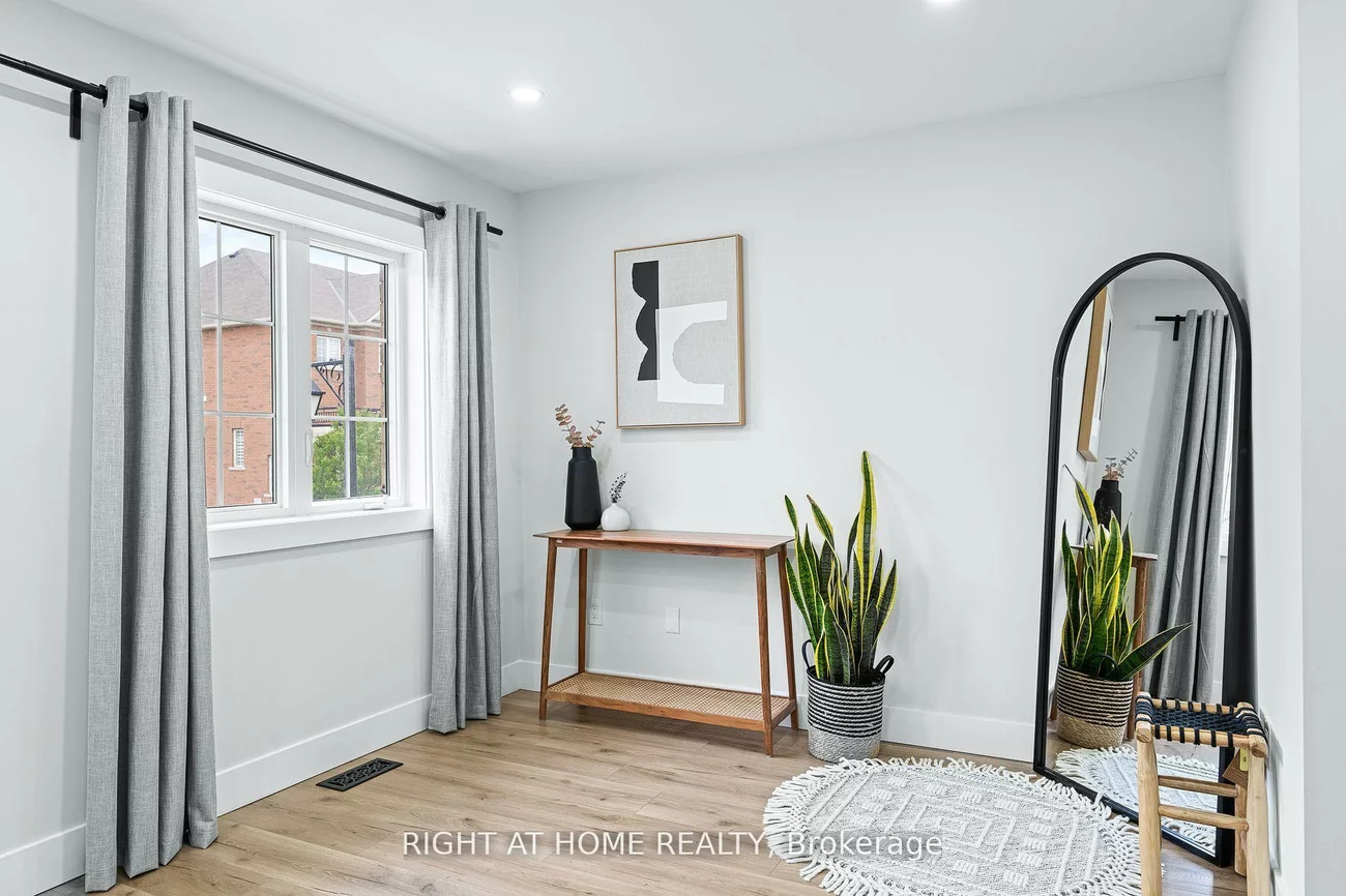 8777, Dufferin, Patterson, Vaughan