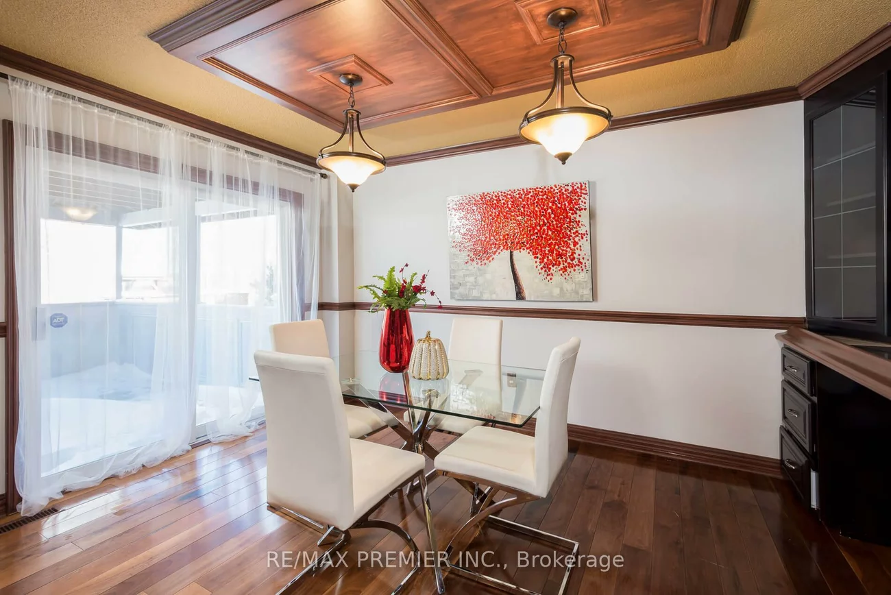 348, Royalpark, Elder Mills, Vaughan