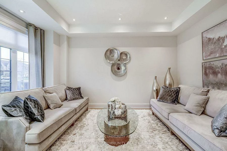 12, Mary Natasha, Kleinburg, Vaughan