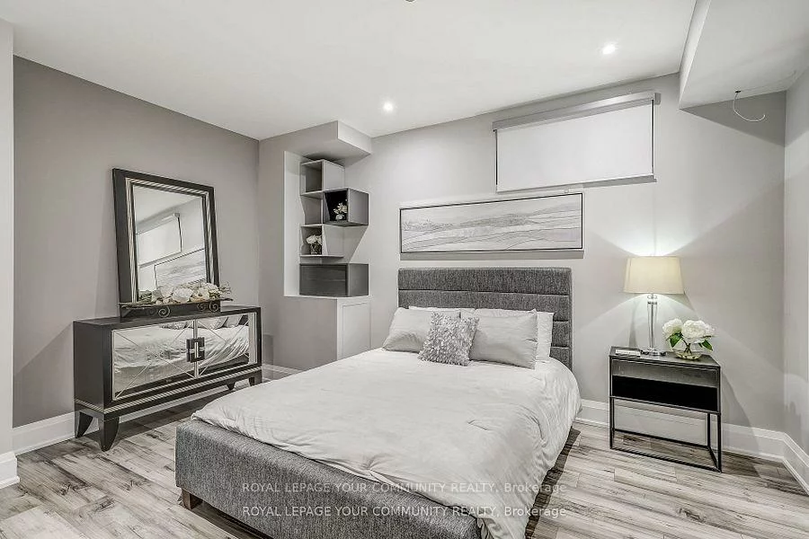 12, Mary Natasha, Kleinburg, Vaughan