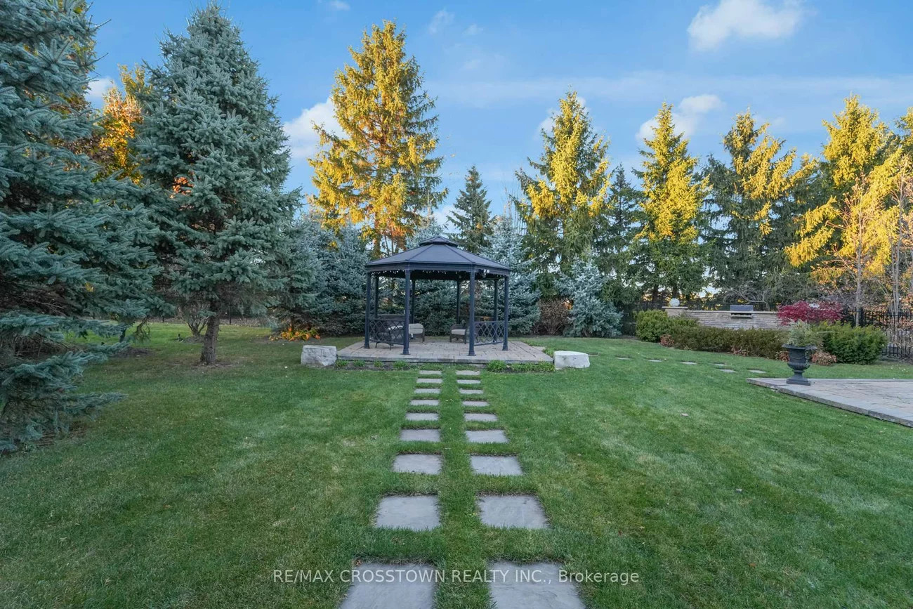73, Autumn Wind, Kleinburg, Vaughan