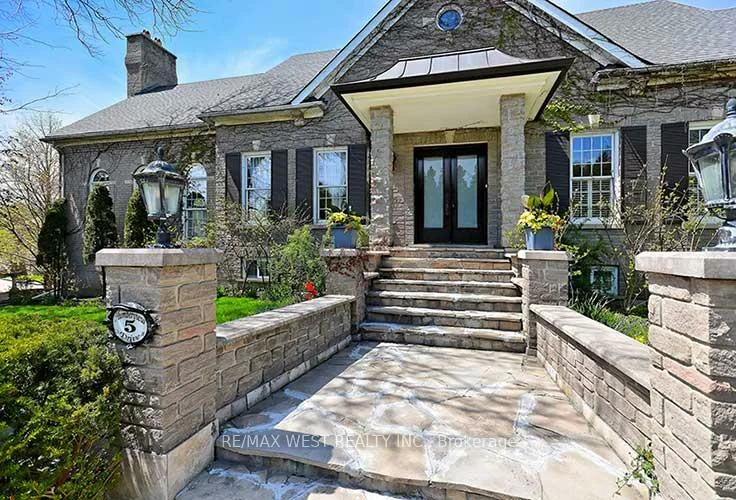 5, Humberview, Islington Woods, Vaughan