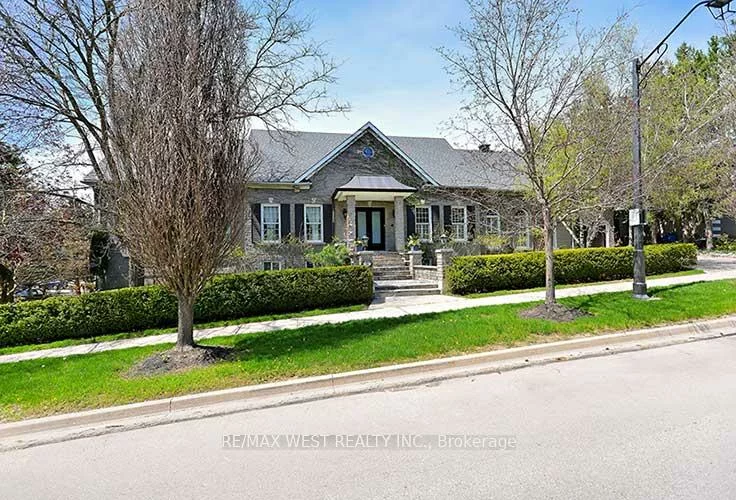 5, Humberview, Islington Woods, Vaughan