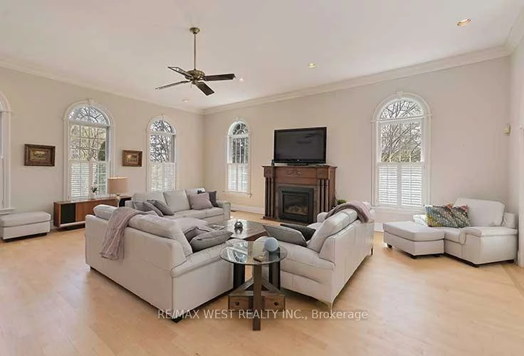 5, Humberview, Islington Woods, Vaughan