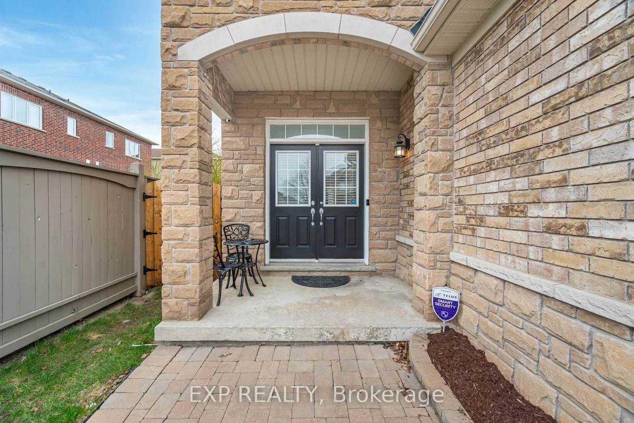 245, Worthview, West Woodbridge, Vaughan
