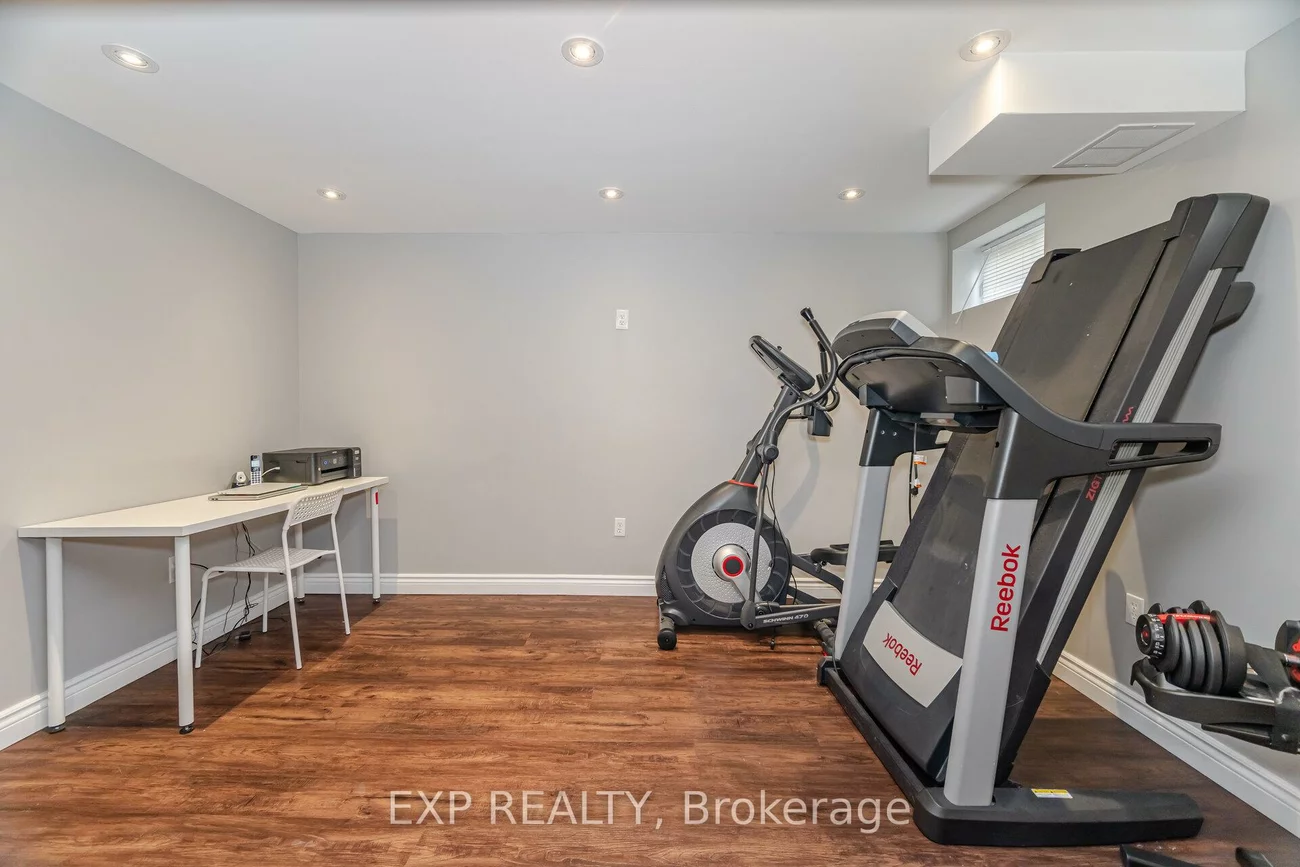 245, Worthview, West Woodbridge, Vaughan