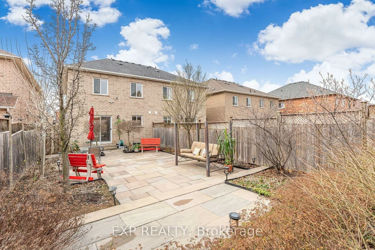 16, La Pinta, Vellore Village, Vaughan