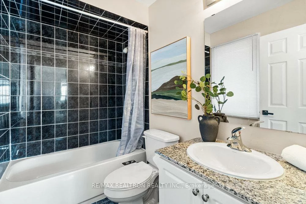 310, Thornhill Woods, Patterson, Vaughan