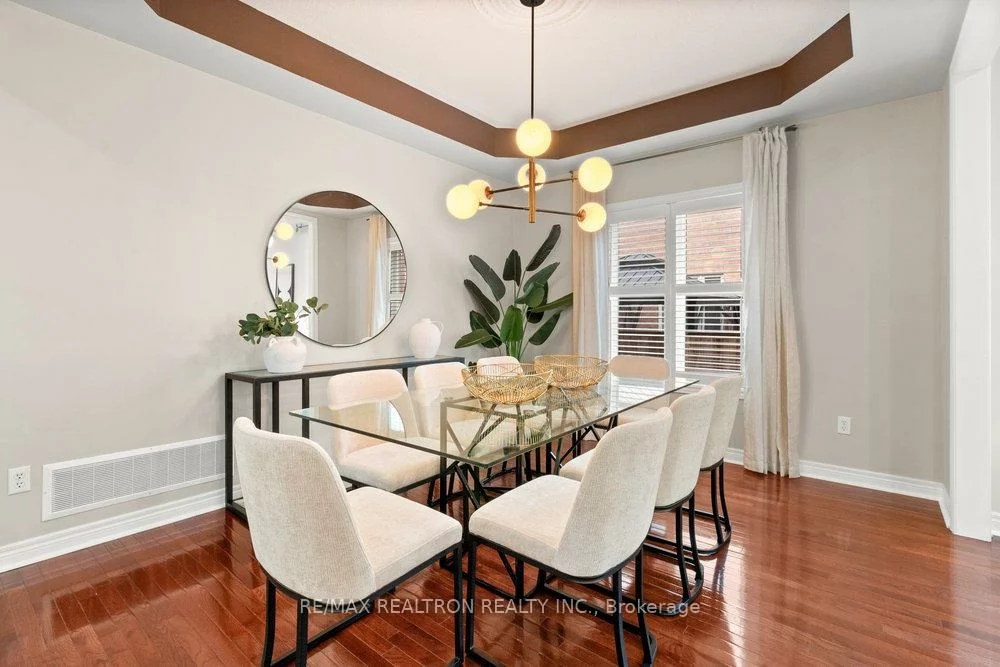 310, Thornhill Woods, Patterson, Vaughan
