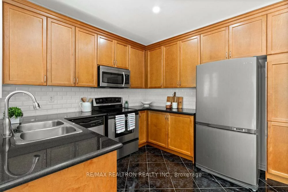310, Thornhill Woods, Patterson, Vaughan