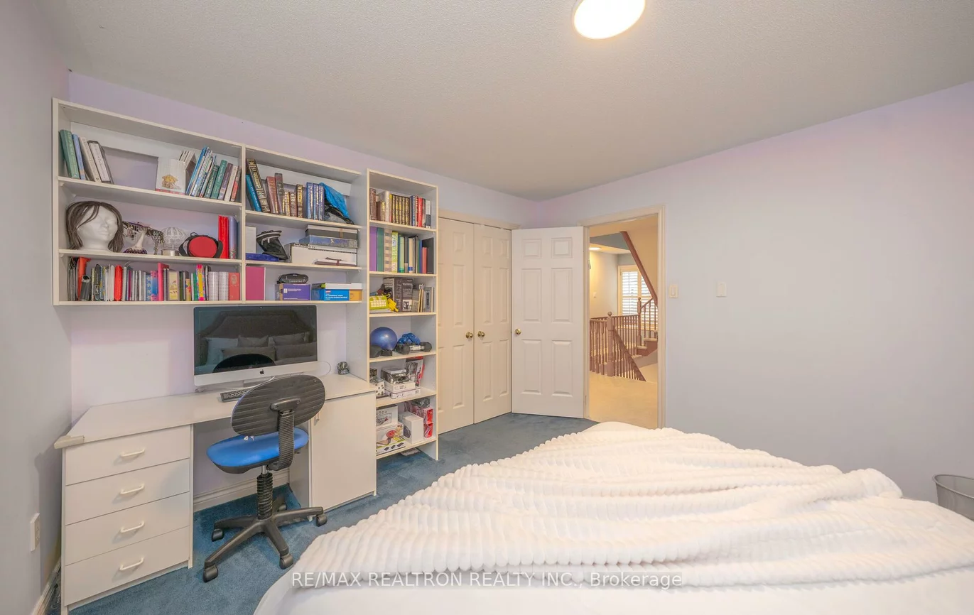 45, Michael, Crestwood-Springfarm-Yorkhill, Vaughan