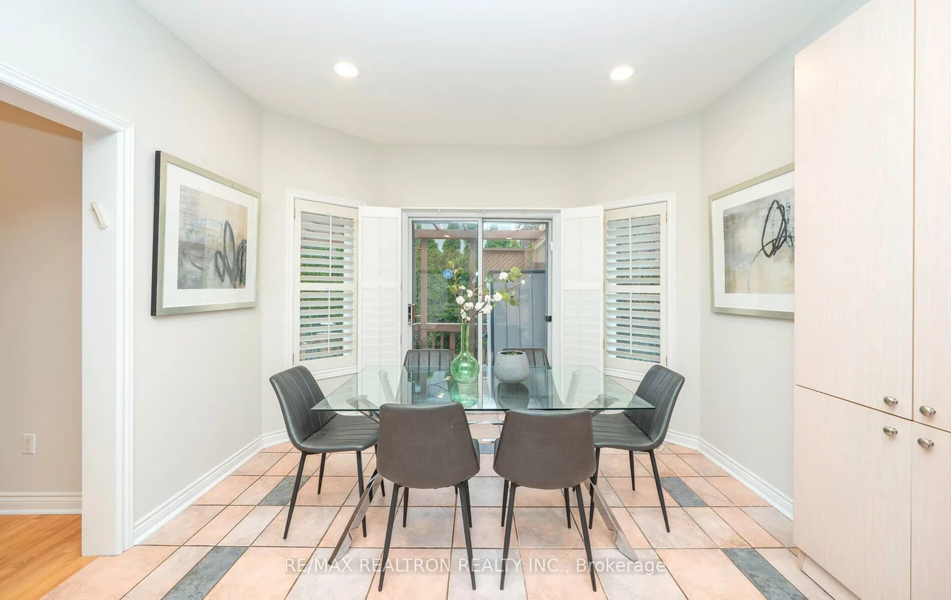 45, Michael, Crestwood-Springfarm-Yorkhill, Vaughan