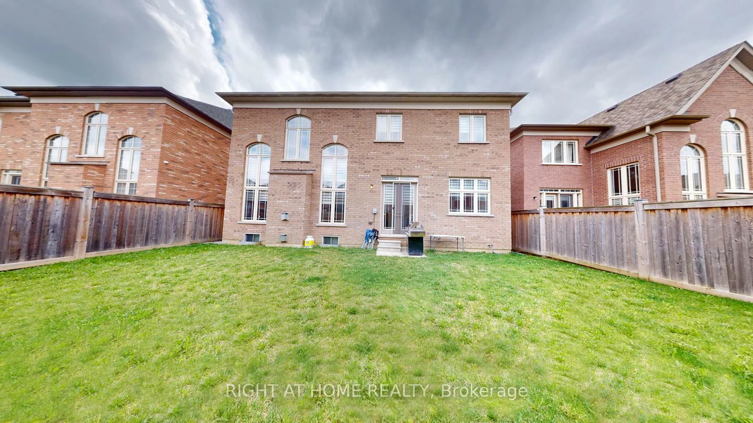 60, Chesney, Kleinburg, Vaughan