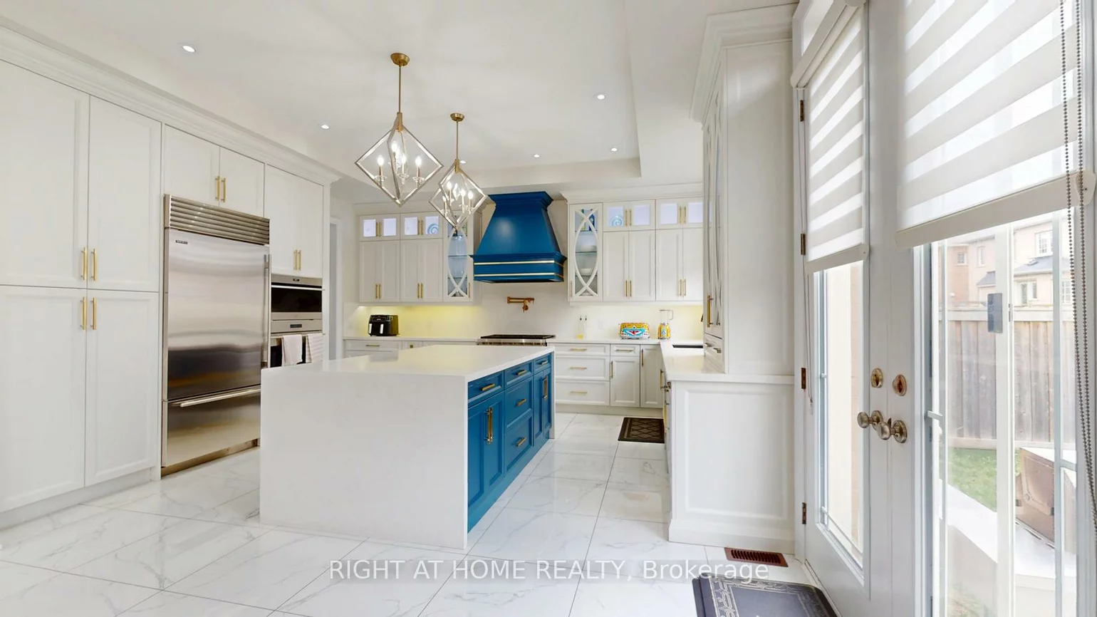 60, Chesney, Kleinburg, Vaughan