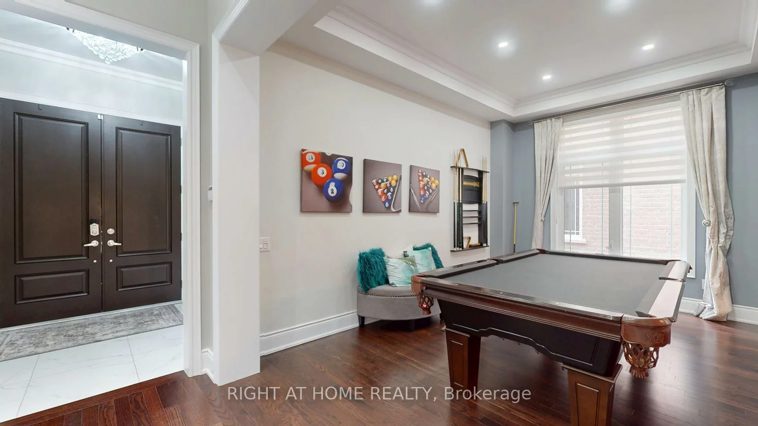 60, Chesney, Kleinburg, Vaughan