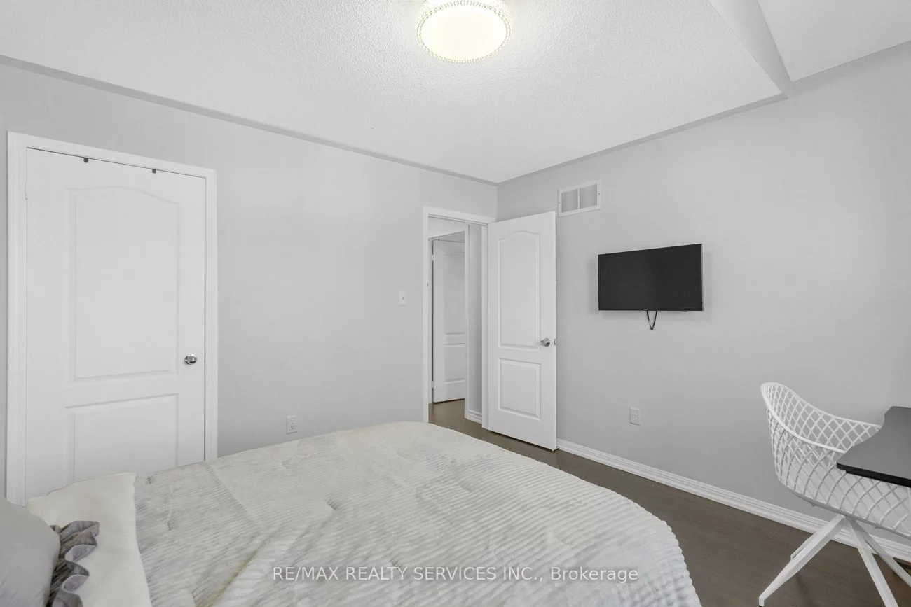 31, Sedgeway, Vellore Village, Vaughan
