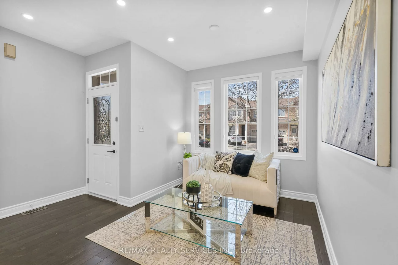 31, Sedgeway, Vellore Village, Vaughan