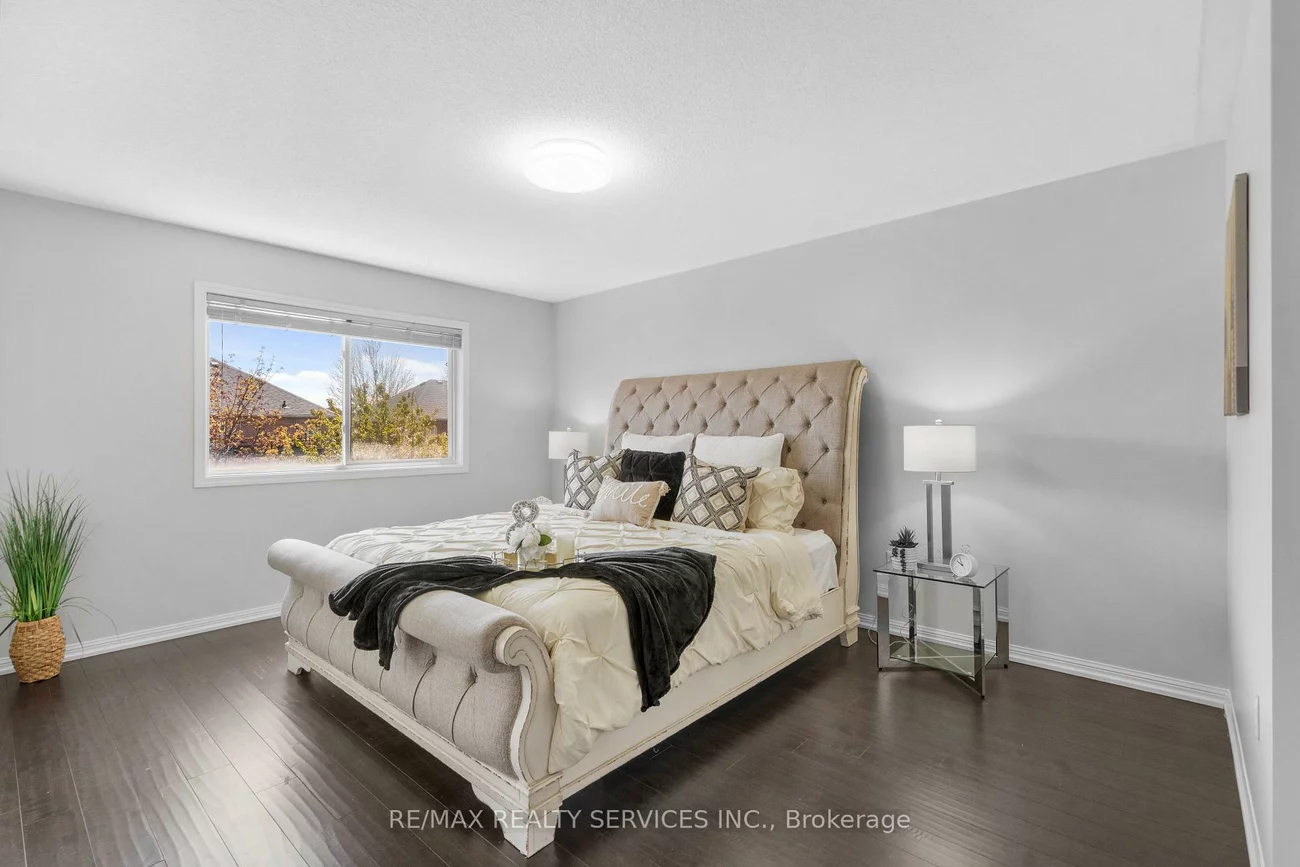 31, Sedgeway, Vellore Village, Vaughan