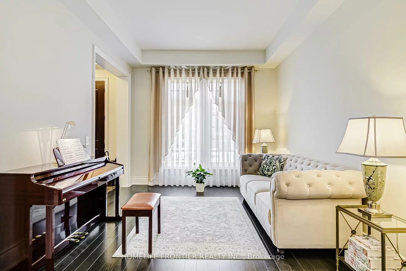 141, Annsleywood, Kleinburg, Vaughan