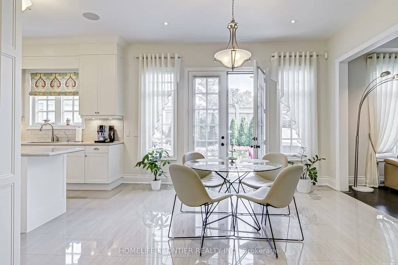 141, Annsleywood, Kleinburg, Vaughan