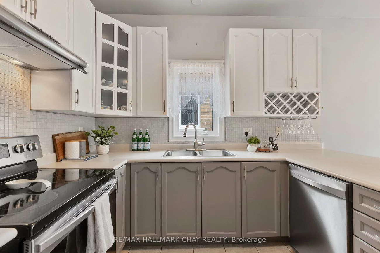 14, Sequoia, Sonoma Heights, Vaughan