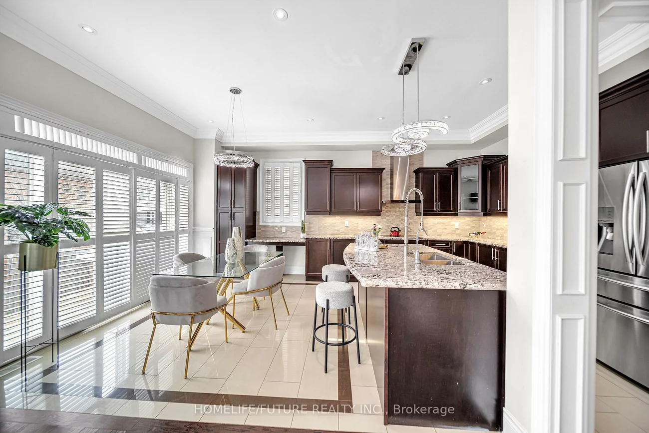 19, Madoc, Vellore Village, Vaughan