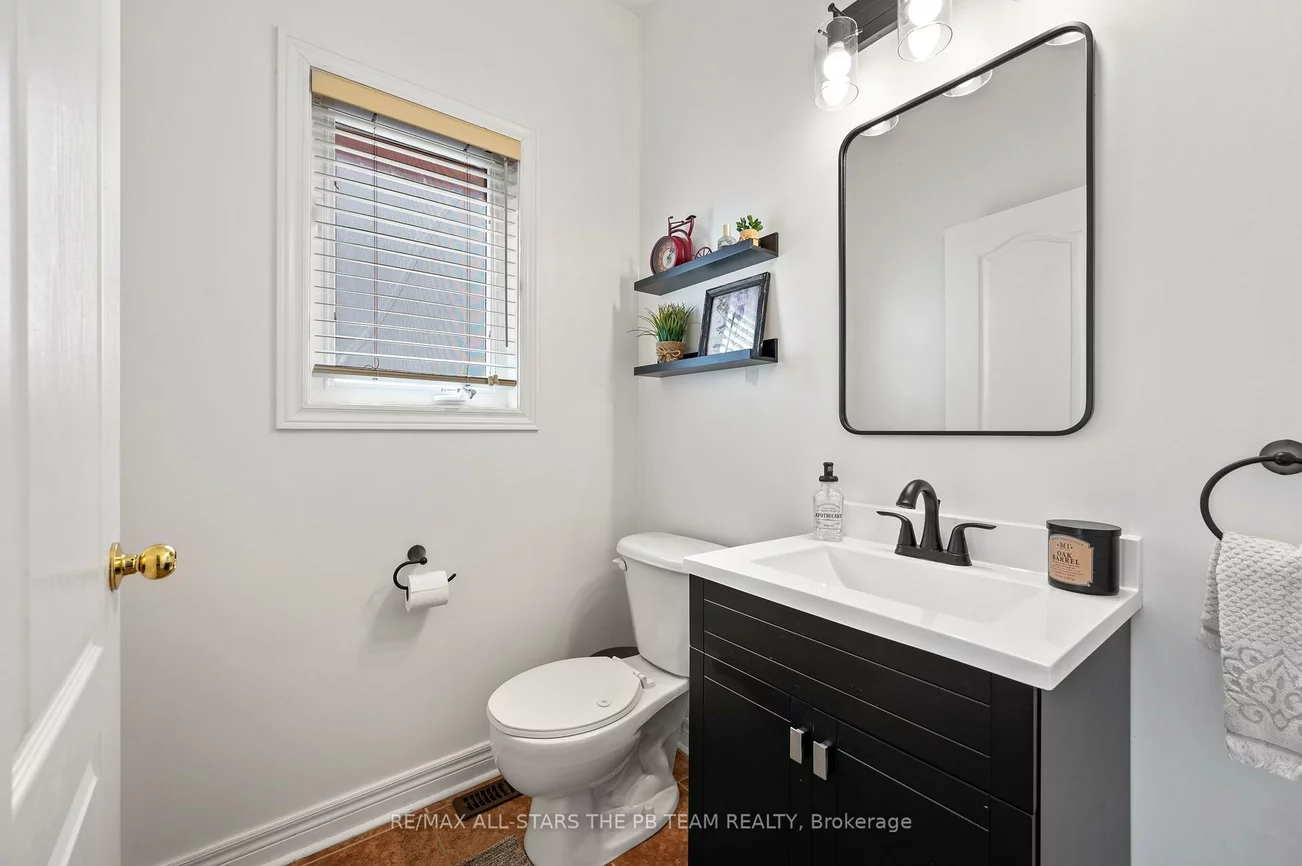 42, Spring Arbour, Patterson, Vaughan