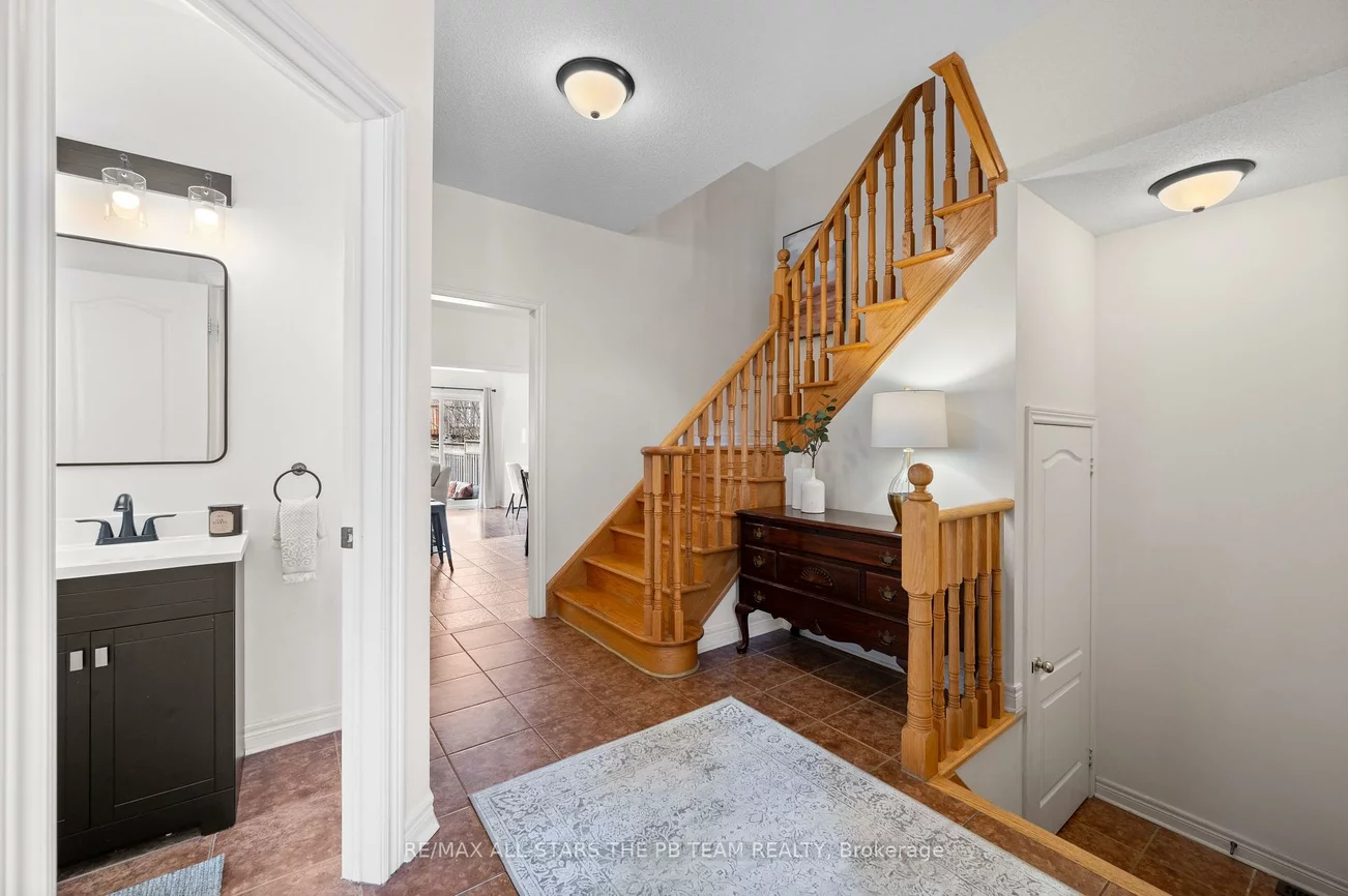 42, Spring Arbour, Patterson, Vaughan