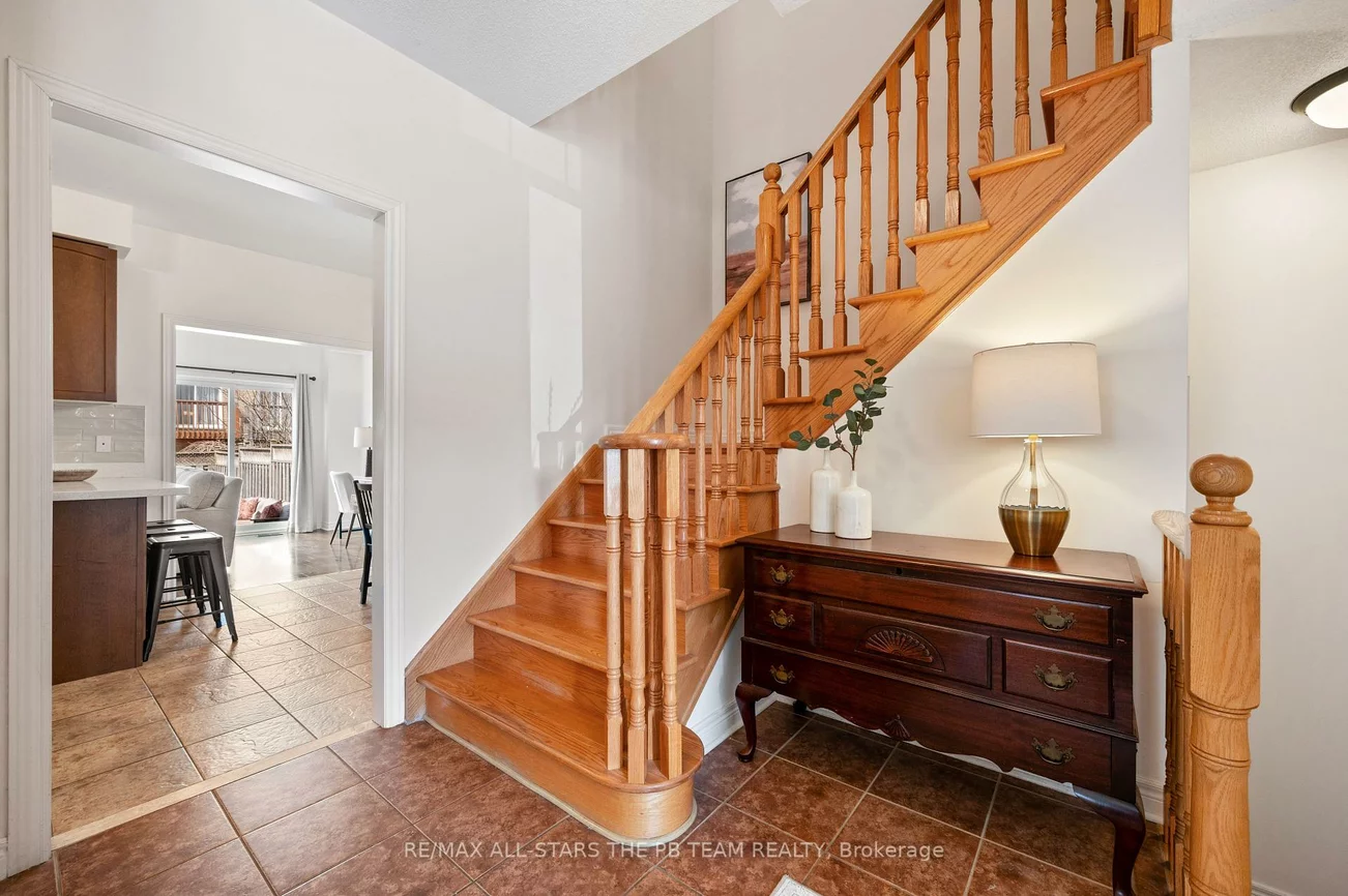 42, Spring Arbour, Patterson, Vaughan