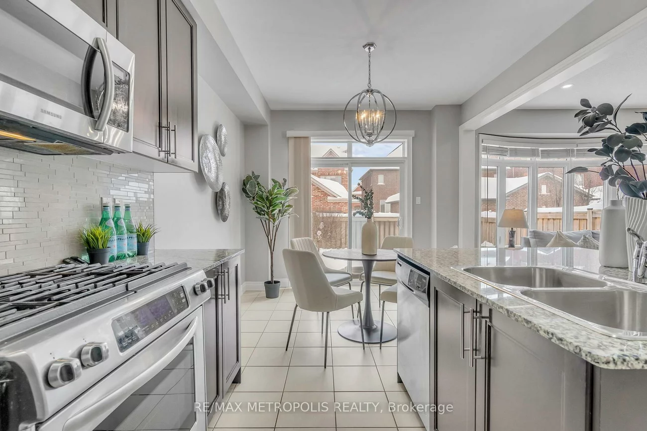27, Dunedin, Kleinburg, Vaughan
