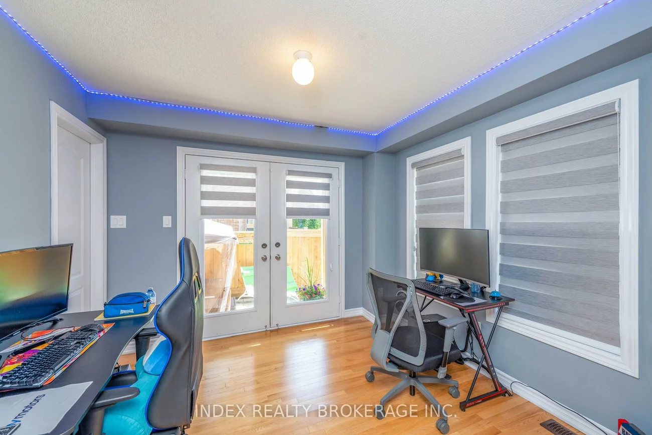 10, Porter, West Woodbridge, Vaughan