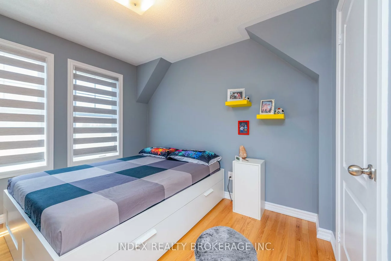 10, Porter, West Woodbridge, Vaughan